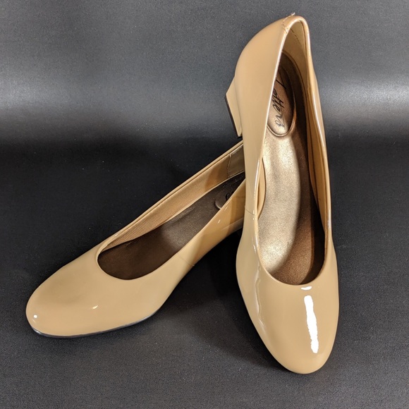 Trotters Shoes - Trotter’s Candela Pumps